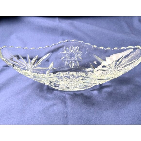 Vintage Crystal Cut Glass Starburst Design Decorative Bowl 9.5”x4” Center Piece - Picture 8 of 8